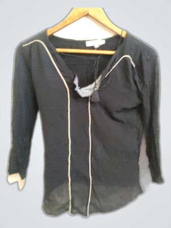 Black Long-Sleeve Top