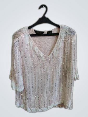 Megere White Knit Top