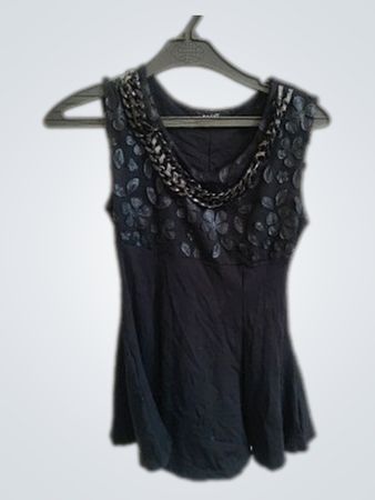 Facit Black Sleeveless Top