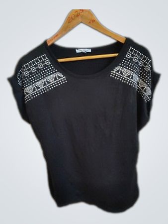 Mas Libertos Black Embellished Top