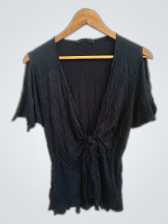 Black Short-Sleeve Top