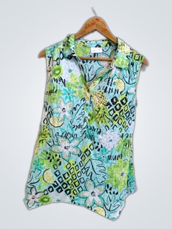 Canda Sleeveless Floral Blouse