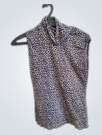 Sasch Sleeveless Blouse