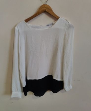 GOCCIA White Long-Sleeve Top