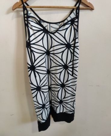 Black and White Geometric Floral Print Tank Top
