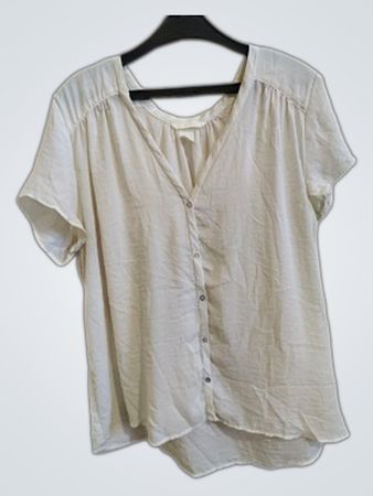 White Button-Down Short-Sleeve Shirt