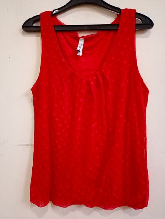 Miss Etam Rotes Polka-Dot Ärmelloses Top