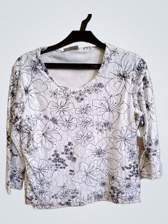 CANDA COLLECTION BEI C&A Weißes Blumenmuster-Top