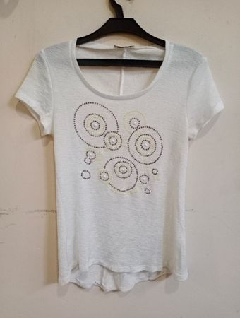 ELSA MANDRA ITALY Weißes T-Shirt mit verzierten Kreisen