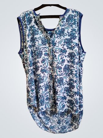 Ärmelloses blau-weißes Blütenmuster-Oberteil