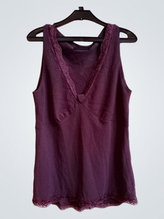 CHEITT Lila Spitzenbesatz Tanktop