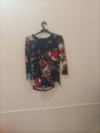 BETTY BARCLAY Floral Print Top