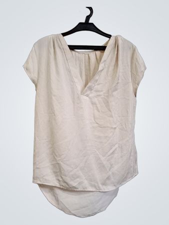 Cremige V-Ausschnitt Bluse