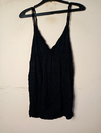 Schwarzes Spaghetti-Trägerkleid