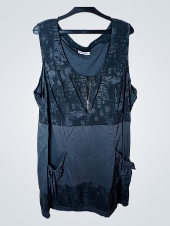Yessica Ärmelloses Kleid mit grafischem Druck