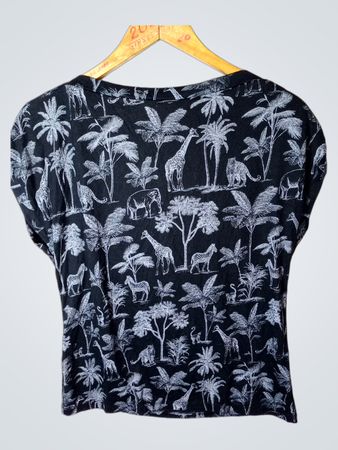 Yessica Damen T-Shirt mit schwarzem Safari-Print