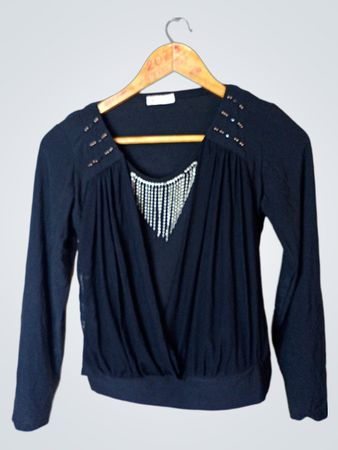 YIMEI Schwarzes verziertes Langarmshirt