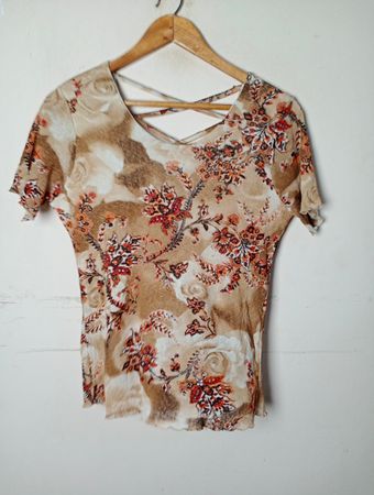 Damen Kurzarmshirt mit Blumenmuster