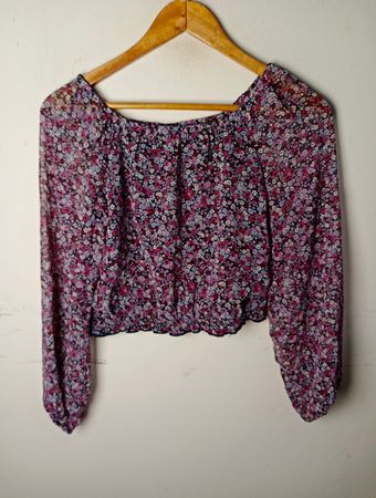 Kappahl Floral Print Off-Shoulder Long Sleeve Crop Top