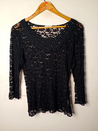 CANDA Schwarzes Spitzen-V-Ausschnitt-Top