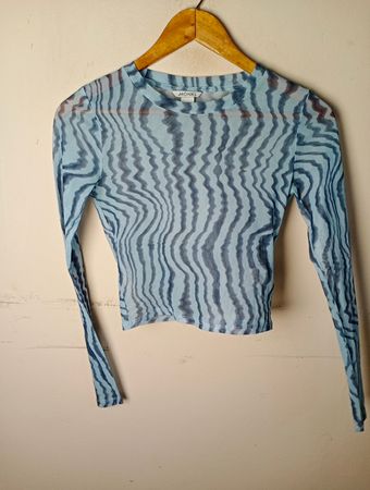 MONKI Blue Wave Print Mesh Langarmtop