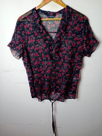 B&M Collection Floral Print Sheer Bluse