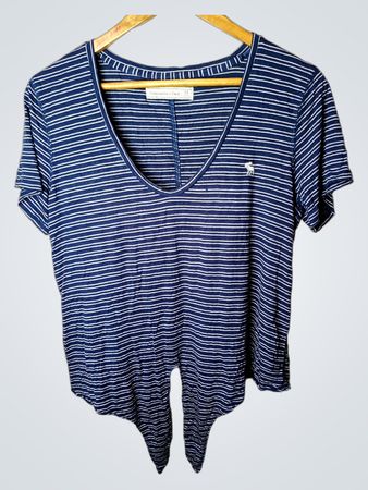 Abercrombie & Fitch Blau Gestreiftes T-Shirt mit Rückenteilbindung