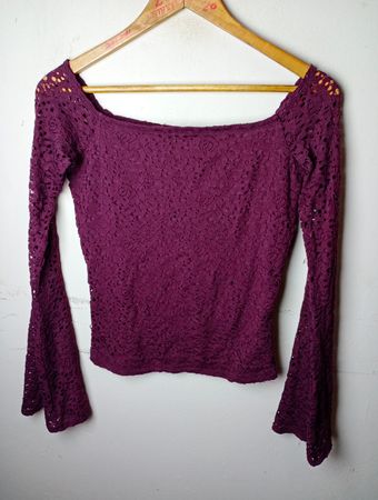 Camiseta de Renda Ombro a Ombro Hollister