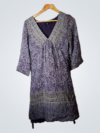 Sportsgirl Lila Blumenmuster V-Ausschnitt Kleid