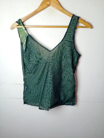 Durchsichtiges grünes Tanktop