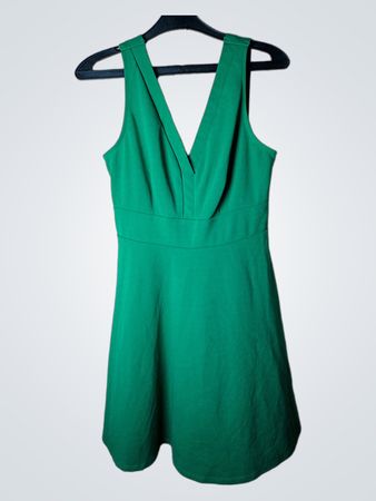 Cache Cache Grünes V-Ausschnitt Fit and Flare Kleid