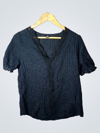 Grefit Schwarzes Besticktes Kurzarm V-Ausschnitt Top