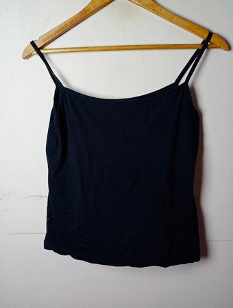 Schwarzes Trägershirt