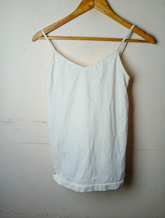 Weißes Cami-Top