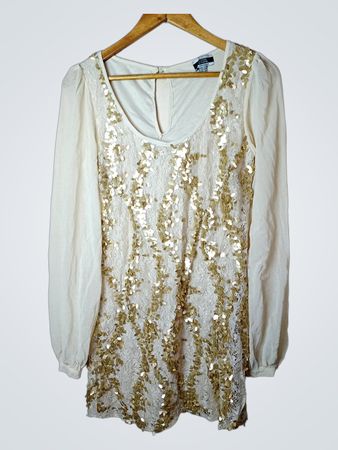 Eingeschränkte Auflagen von Atmosphere Pailletten-Spitzenkleid