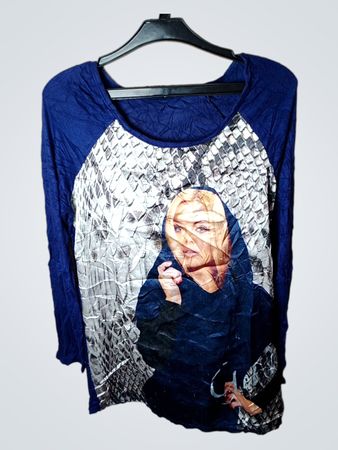 Blaues Langarm-T-Shirt mit Madonna-Graphic-Print