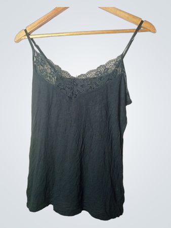 Body von etam mit schwarzem Spitzenbesatz Cami