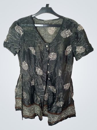 Damen-Tunika mit kurzen Ärmeln und Druck