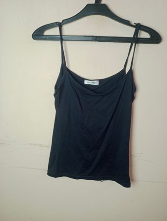 Orsay schwarzes Cami-Top