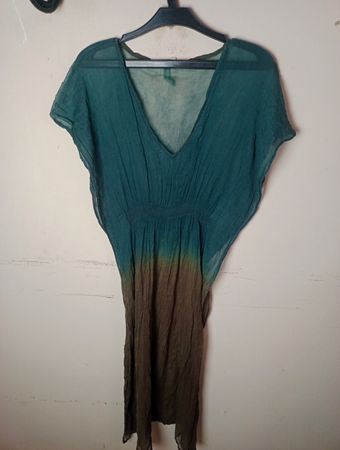 „Grünes Ombre-Kaftan-Kleid“