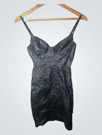Schwarzes glitzerndes Minikleid