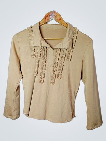 Beige Rüschenshirt mit Kragen und langen Ärmeln