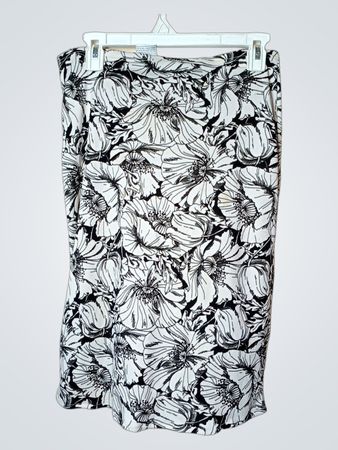 Hennies Collection Schwarzer und Weißer Blumenrock