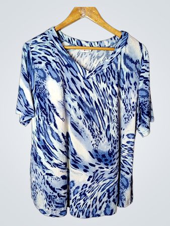 HELENA VERA Blaues Tiermuster V-Ausschnitt T-Shirt