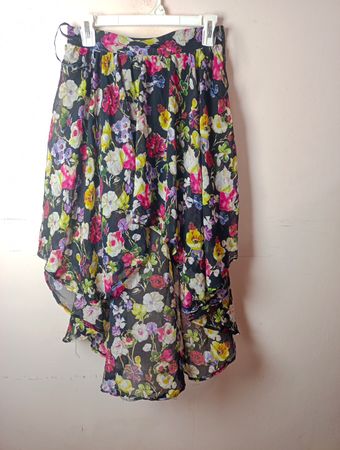 AX Paris florales Druck asymmetrischer Saumrock
