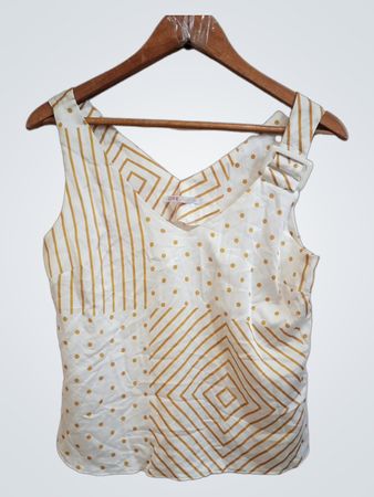 LOVE Damen Ärmelloses Top mit geometrischem und gepunktetem Druck