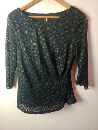 Esprit Schwarzes Spitzen-Peplum-Top