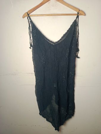 Schwarzes Viskose-Handgemachtes Kleid