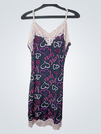 Fuanna "Love You" Herzdruck Slipkleid mit Spitzenbesatz