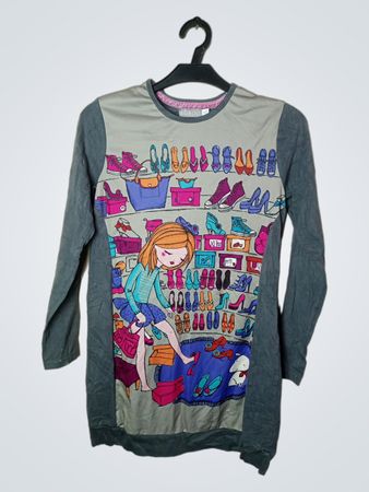 BOBOLI Mädchens Kleid mit langen Ärmeln und Schuhdruck